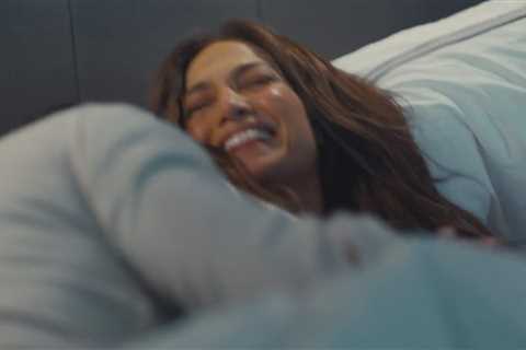 Ben Affleck Makes SURPRISE CAMEO in Jennifer Lopez’s New Music Video