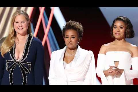 Amy Schumer, Wanda Sykes and Regina Hall ROAST Stars at 2022 Oscars