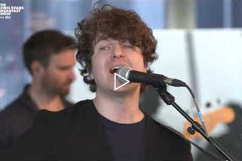 The Kooks - Ooh La (Live on The Chris Evans Breakfast Show with Sky)