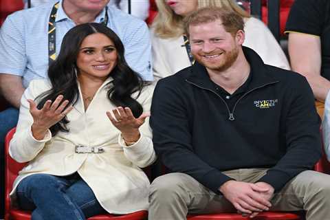 Royals have been ‘burnt’ by Harry & Meghan and fear they will use what they hear to their..