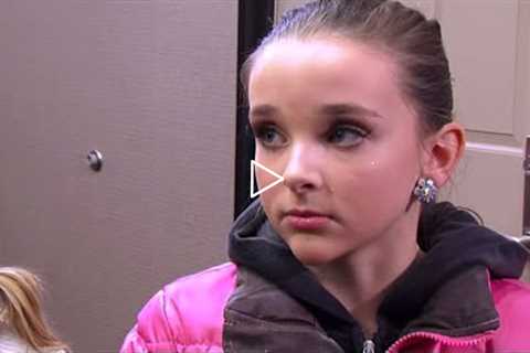 Dance Moms-JILL AND KENDALL GET READY FOR COMPETITION WITH THE CANDY APPLES(S2E8 Flashback)