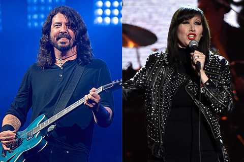 Watch Dave Grohl and Karen O Perform 'Heads Will Roll'
