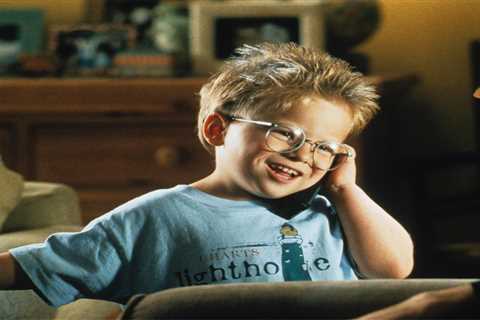 Jerry Maguire’s rarely seen child star Jonathan Lipnicki is unrecognisable 26 years after starring..