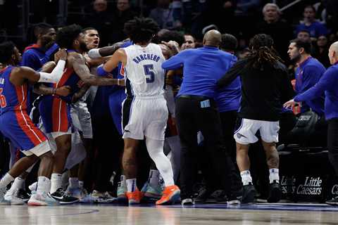 NBA suspends 11 players involved in Pistons-Magic brawl