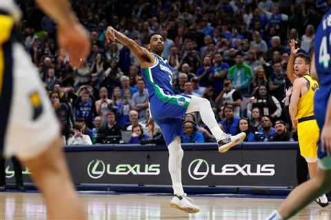 Kyrie Irving’s Mavericks adjustment hasn’t been easy