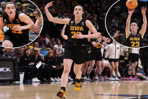 Caitlin Clark’s unreal Final Four performance powers Iowa over undefeated South Carolina