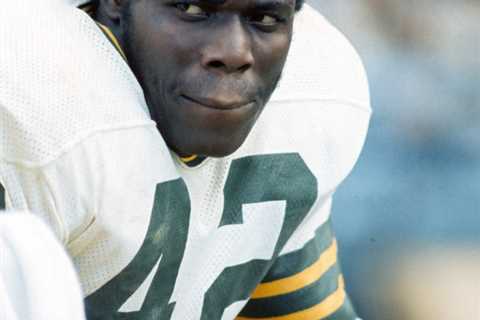 Packers legend John Brockington dead at 74