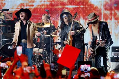 Cody Johnson, Slash, Wynonna Judd & More Tip Their Caps to Lynyrd Skynyrd at the CMT Music Awards