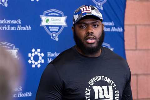 Jets’ Mekhi Becton option not as easy a call as Giants’ Andrew Thomas