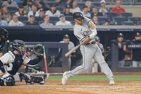 Yankees offense sputters in the haze in loss to woeful White Sox