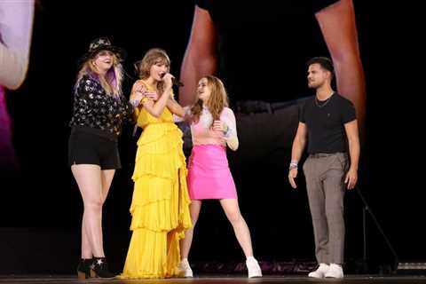Taylor Swift Premieres ‘I Can See You’ Video With Taylor Lautner at Eras Tour Show in Kansas City