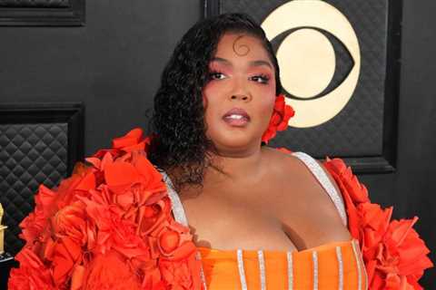 Lizzo Loses Over 154,000 Instagram Followers Amid Sexual Harassment Lawsuit