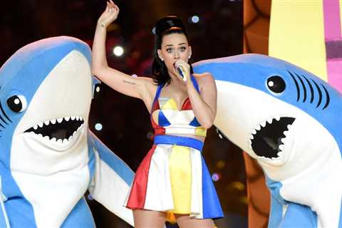Pop Culture Rewind: ‘Left Shark’ From Katy Perry’s 2015 Super Bowl Performance Goes Viral |..