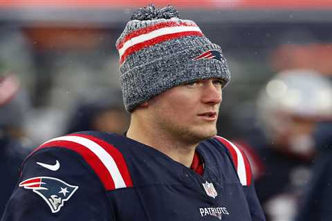 Mac Jones traded to Jaguars to end rocky run as Patriots starter
