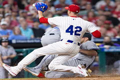 Rockies pitcher Kyle Freeland tangled up in nasty collision while pinch-running vs. Phillies