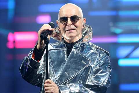 Pet Shop Boys’ Neil Tennant Wonders When Taylor Swift Will Have Her ‘Billie Jean’