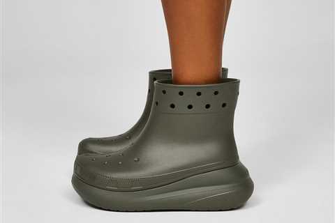 The Viral Crocs Crush Boots Just Got Discounted to Their Lowest Price Yet
