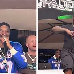 Snoop Dogg, T-Pain Keep Vegas Party Going for Pissed 'Lovers & Friends' Fans