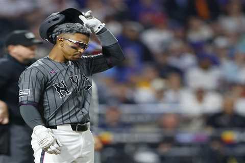 Francisco Lindor exits Mets game in third inning with flu-like symptoms