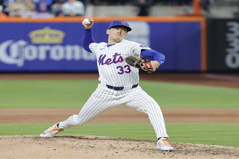 Mets hoping for good news on Drew Smith, Brooks Raley injuries