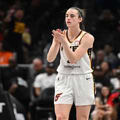 Fever tops Dream after Caitlin Clark puts up 16 in front of record-breaking crowd