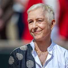 Martina Navratilova Slams ‘Misogynistic’ Article Criticizing Taylor Swift for Being ‘Unmarried &..