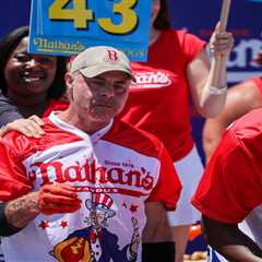 Hot Dog Eating Contest predictions: Who to bet on with Joey Chestnut banned