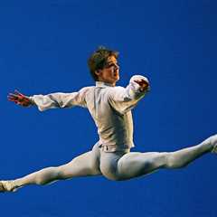 Russian Ballet Star Vladimir Shklyarov Dead After Fall From 5th-Floor Balcony