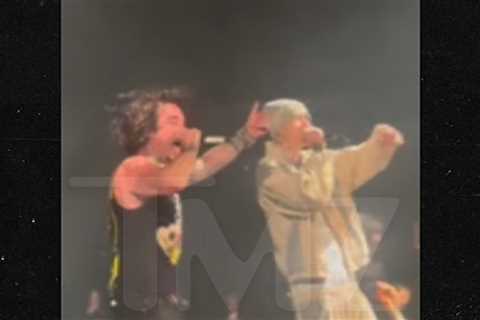 Machine Gun Kelly Joins Mod Sun in Surprise Appearance at L.A. Show