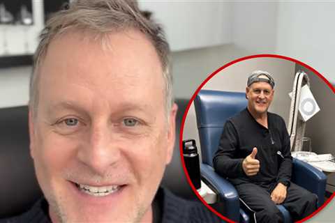 Dave Coulier Shares Positive Message Amid Cancer Battle, 'Remember to Laugh'