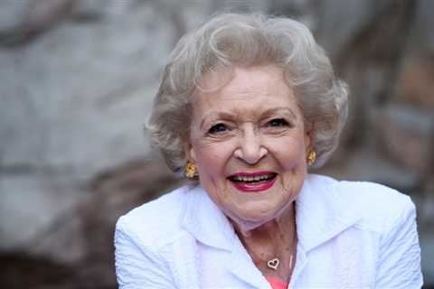 Betty White to Be Honored With Postage Stamp Celebrating the Beloved ‘Golden Girls’ Star