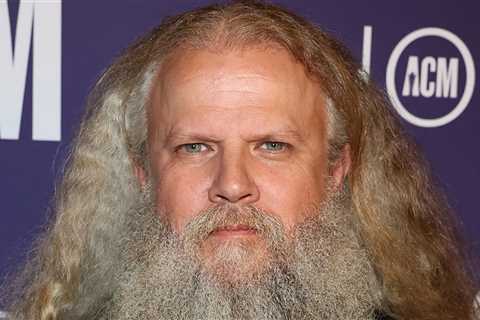 Country Singer Jamey Johnson Arrested for Drug Possession and Speeding