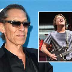 Alex Van Halen Recalls Eddie's Final Moments: 'He Never Gave Up'