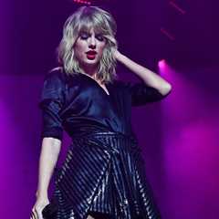 Taylor Swift Scores Record-Breaking 15th No. 1 on Top Album Sales Chart With ‘Lover: Live..