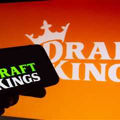 FanDuel vs. DraftKings: Which Sportsbook is Better in 2024?