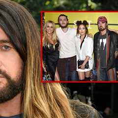 Billy Ray Cyrus Says He's Praying for Family Amid Drama