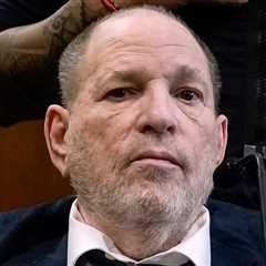 Harvey Weinstein Doesn't Think He'll 'Hold On' Much Longer in 'Hellhole' Jail