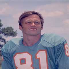 Howard Twilley, member of Dolphins undefeated Super Bowl team, dead at 81