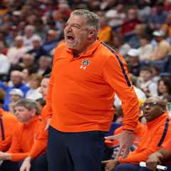 College basketball tournament predictions, picks, odds Saturday: Tennessee vs. Auburn