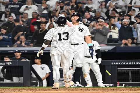Yankees employ another power surge to avoid sweep vs. Diamondbacks
