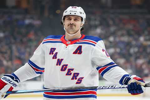 Chris Kreider’s Rangers tenure likely coming to sad end with brutal season