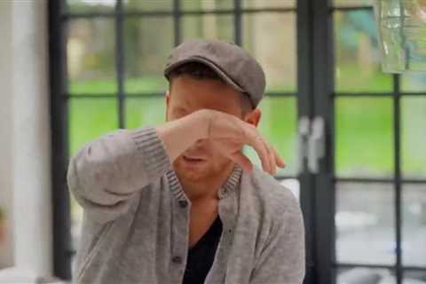 Joe Swash breaks down in tears during chat with Stacey Solomon on new reality show
