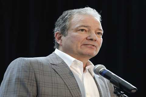 Ray Shero, Stanley Cup-winning GM, dead at 62