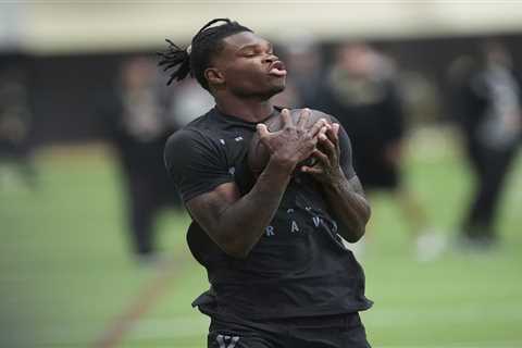 Travis Hunter deserves chance to prove he can be NFL ‘alien’