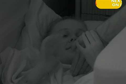 JoJo Siwa breaks show rules by writing secret message on Chris' hand during intimate scene