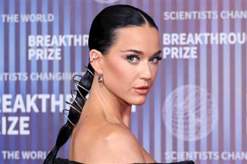 After Katy Perry Said That Going To Space Was For “The Benefit Of Earth,” Angry Fans Have Uncovered ..