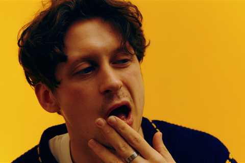 Friday Dance Music Guide: The Week’s Best New Tracks From Barry Can’t Swim, Dom Dolla & Kid Cudi..