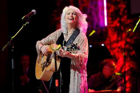 Emmylou Harris, Ledisi & More to Perform at Grammy Hall of Fame Gala