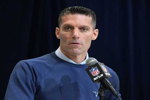 Texans, Browns swap picks in first NFL Draft day trade