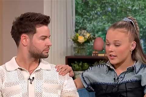 JoJo Siwa Gets Real About Why She Broke Up With Kath Ebbs Post-'Celeb Big Brother'
